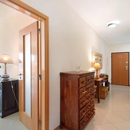 Da Ourada Marina Luz * البوفيرا