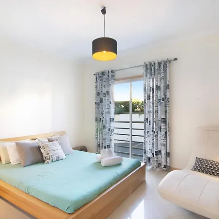 Da Ourada Marina Luz Apartment